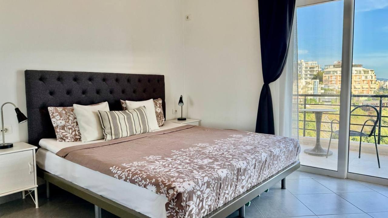 Apartmán Viola Sea View Penthouse Sarandë Exteriér fotografie