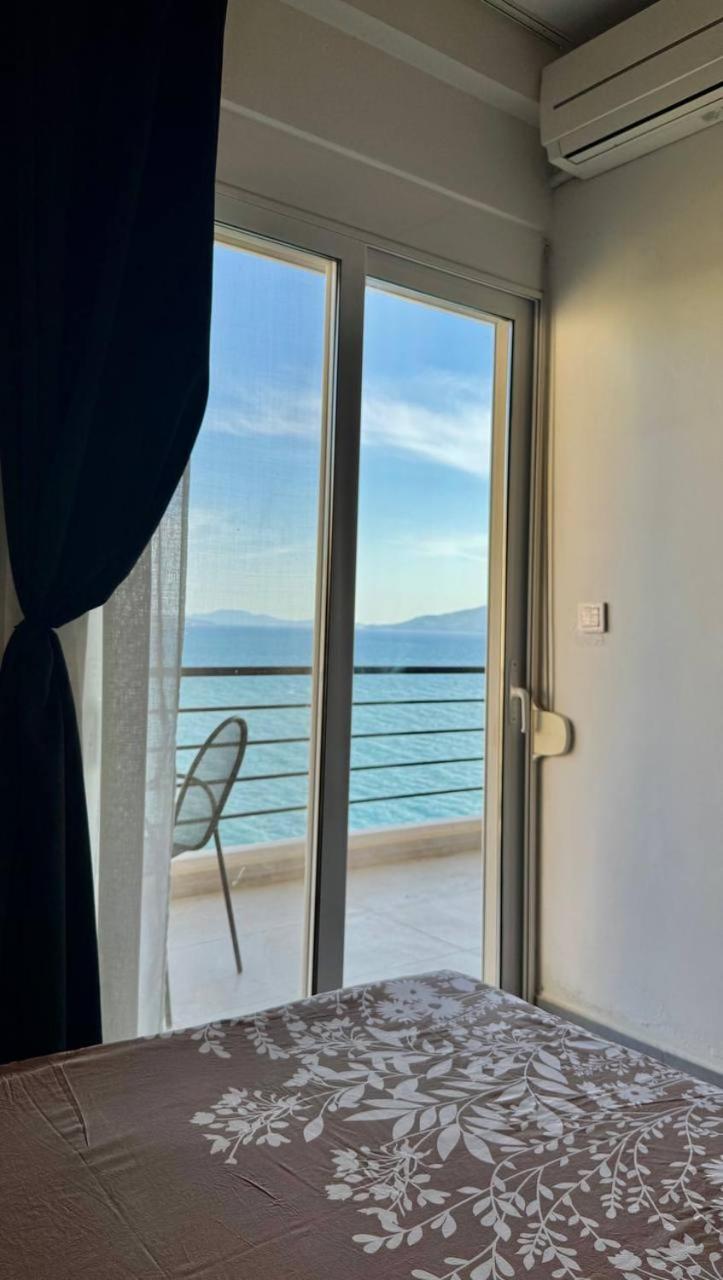Apartmán Viola Sea View Penthouse Sarandë Exteriér fotografie